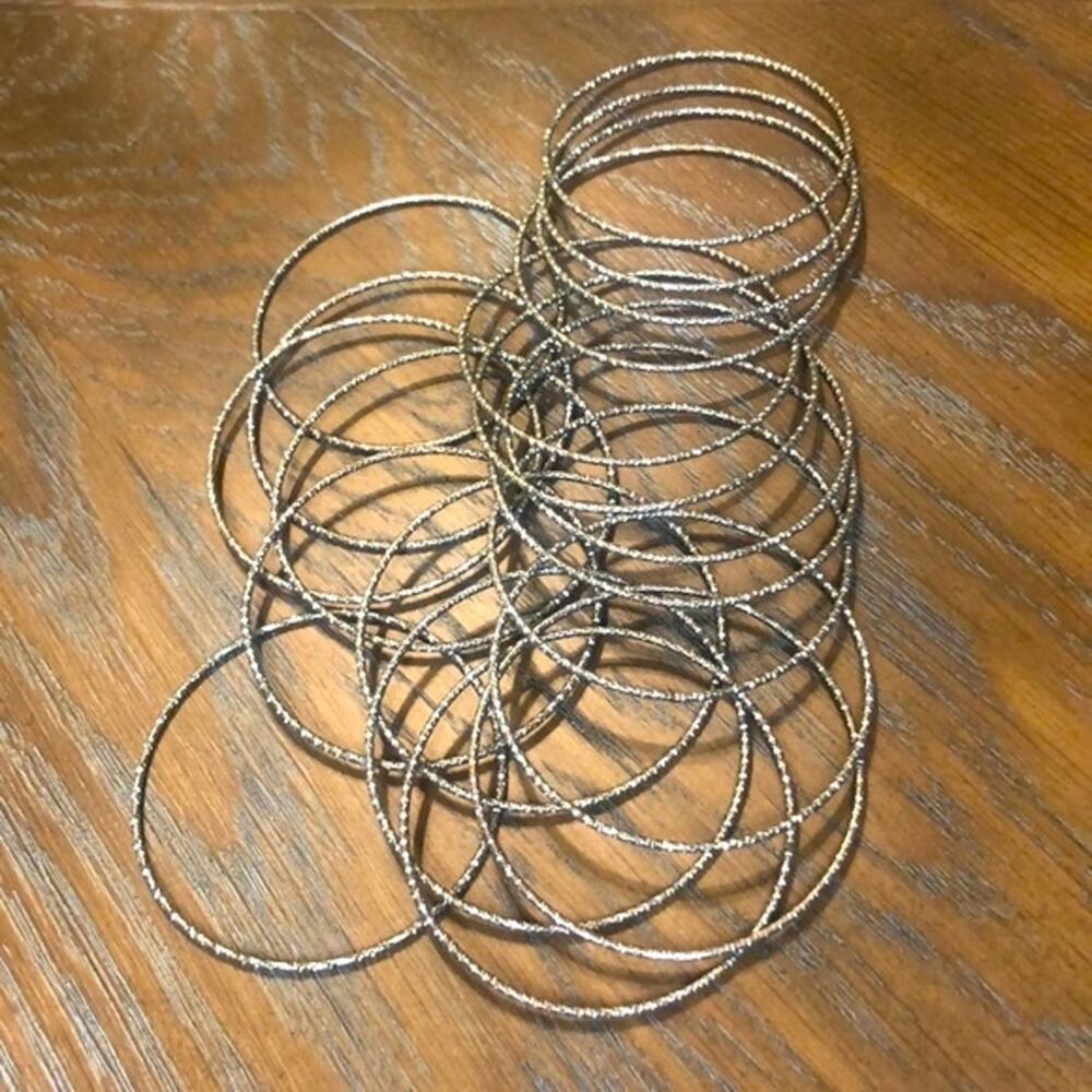 Francesca's Collections 20 stack bangle bracelets - Picture 7 of 7